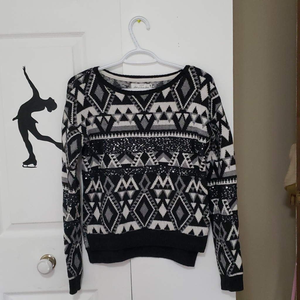 H&M Pattern Sweater